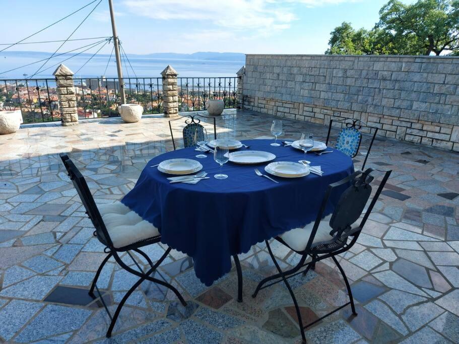 Apartment Mediterranean Garden Rijeka Exteriör bild